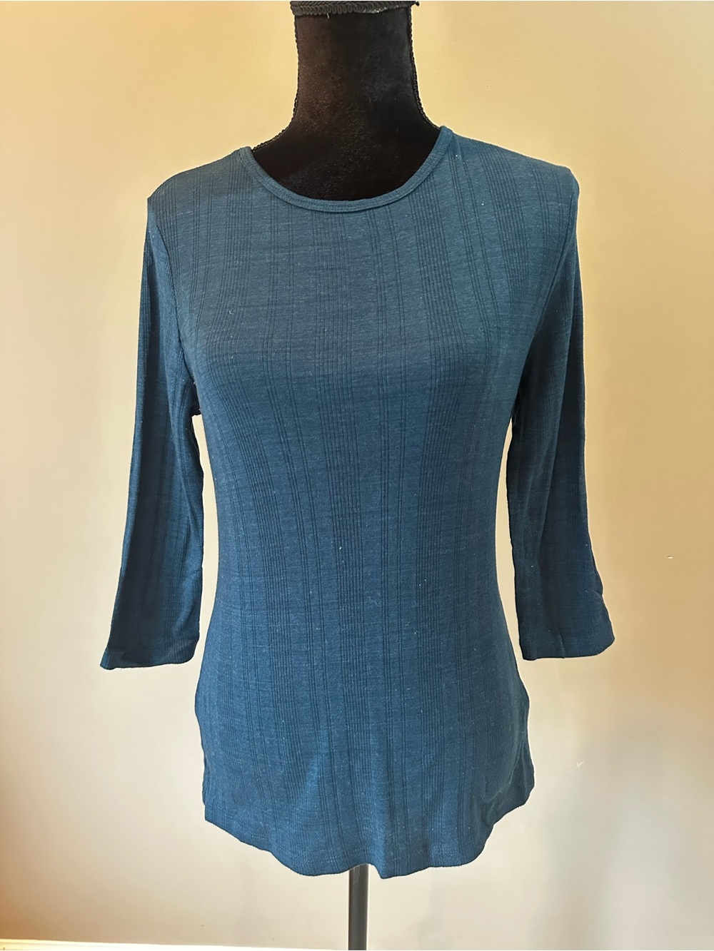 Brooks Brothers Teal-Blue 3/4 Sleeve Ribbed Crewneck Top